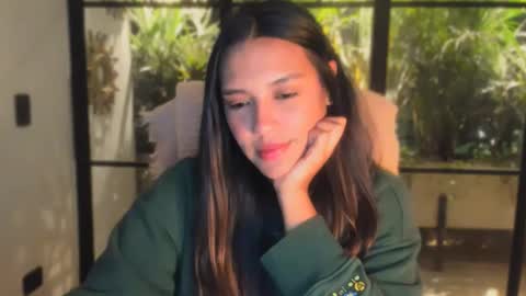 Val  -  online show from November 10, 4:00 am