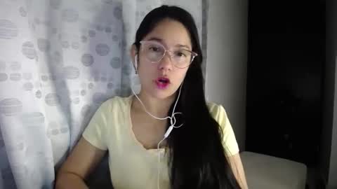Paola online show from March 25, 4:29 am