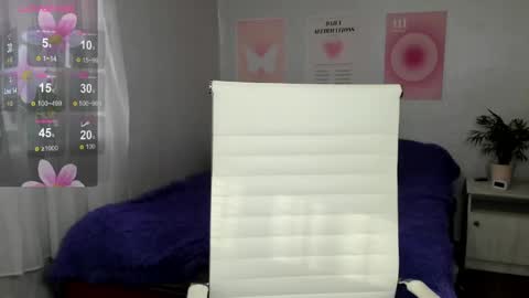 Anna online show from April 12, 6:29 am