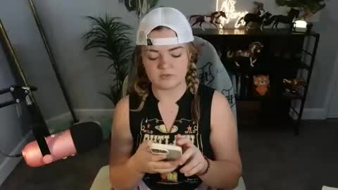 Bri online show from November 23, 2:00 am