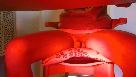 quetequeres online show from February 26, 9:19 am