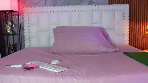 Snapshot of quickhookupp chatting on July 3, 3:02 am quickhookupp online show from July 3, 3:02 am