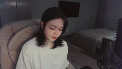 quietluxury online show from April 9, 11:37 am