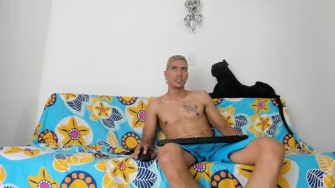 QuinnAndPuma online show from December 8, 11:40 pm
