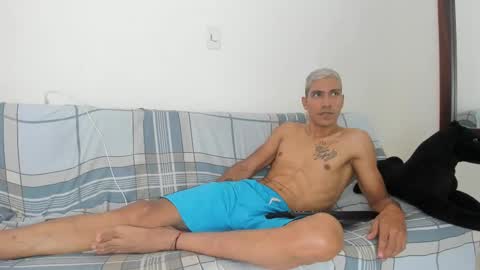 QuinnAndPuma online show from March 11, 9:59 pm