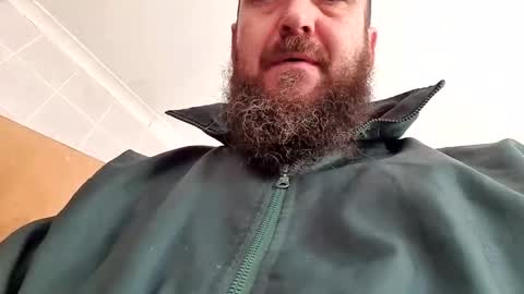 Snapshot of quintinvw0011 chatting on October 13, 5:51 am quintinvw0011 online show from October 13, 5:51 am