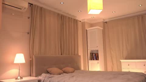 kiri online show from November 19, 5:13 pm