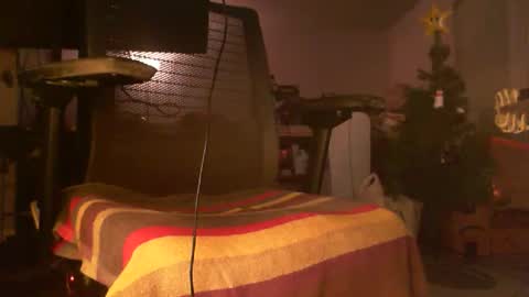 qwerty__pop online show from December 23, 4:43 am