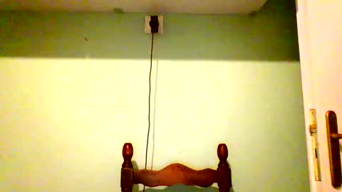 qwertyuiop22348015 online show from January 8, 11:18 pm