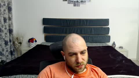 R0bila online show from January 28, 11:39 pm