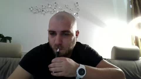 R0bila online show from March 6, 7:36 am