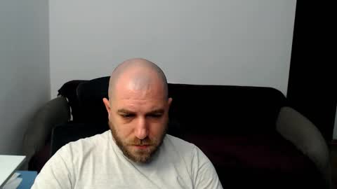 R0bila online show from October 12, 7:46 pm