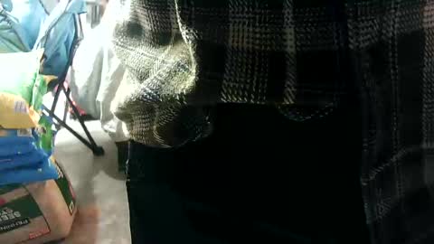 r2deplex31 online show from November 9, 1:42 pm