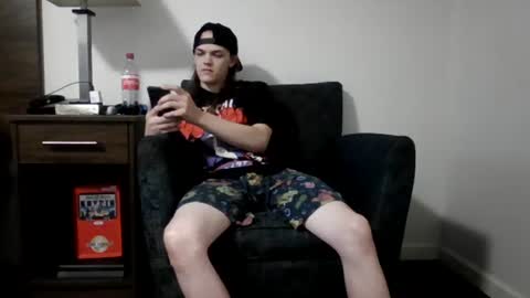 r_monkey583 online show from September 9, 12:05 pm