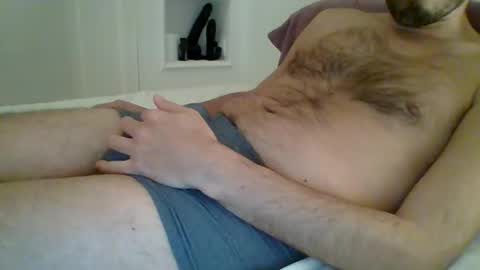 ra111an online show from February 25, 9:02 pm