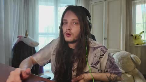 Snapshot of rabbitboyy1 chatting on October 3, 8:44 am rabbitboyy online show from October 3, 8:44 am