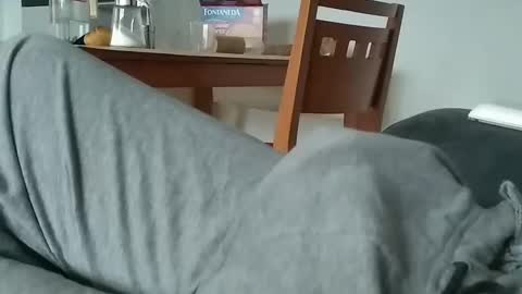 Snapshot of rabo_rico chatting on December 23, 7:49 am rabo_rico online show from December 23, 7:49 am