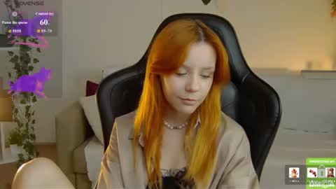 rachel__lips online show from June 18, 8:47 am