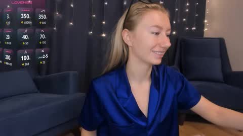 Rachel online show from December 5, 4:43 am