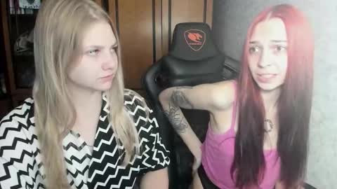 Snapshot of rachel_sharp chatting on September 12, 4:34 am Make me cum online show from September 12, 4:34 am