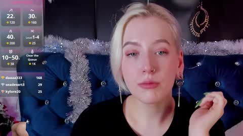 Snapshot of rachelcart chatting on December 23, 10:32 am RachelCart online show from December 23, 10:32 am