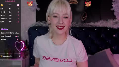 Snapshot of rachelcart chatting on January 13, 3:45 am RachelCart online show from January 13, 3:45 am