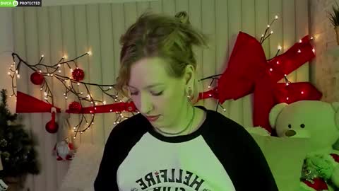 Snapshot of rachelcart chatting on January 5, 5:27 pm RachelCart online show from January 5, 5:27 pm