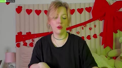 Snapshot of rachelcart chatting on February 16, 3:13 am RachelCart online show from February 16, 3:13 am