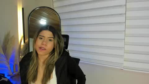 Rachell online show from October 25, 4:20 am