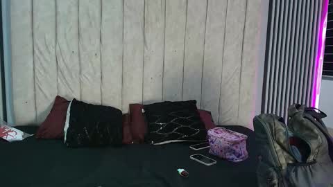 rachell_owen online show from September 28, 4:40 am