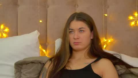 RachellSimpson online show from December 23, 1:08 am