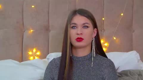 RachellSimpson online show from December 23, 7:09 pm