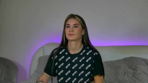 RachellSimpson online show from September 10, 6:41 pm