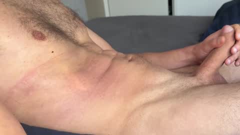 racrowle online show from December 27, 2:01 pm