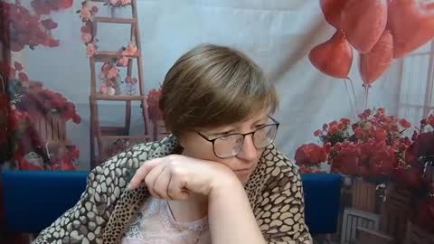 Snapshot of radachudna chatting on April 23, 12:29 pm RadaChudna online show from April 23, 12:29 pm