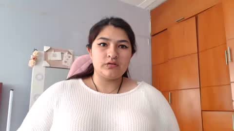 radiantgoddes online show from January 8, 6:09 pm