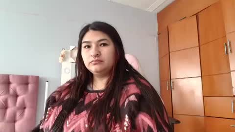 radiantgoddes online show from January 9, 1:13 pm