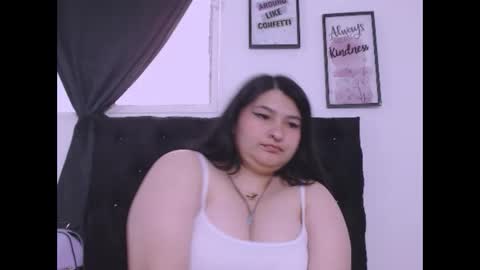 radiantgoddes online show from October 17, 5:04 pm