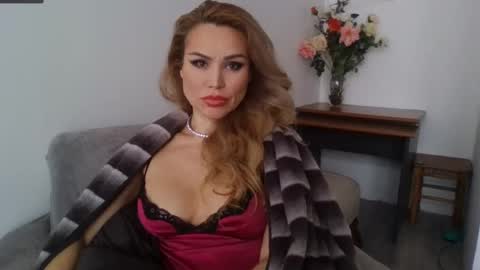 Snapshot of radmila_star chatting on January 24, 10:32 am Radmila Star online show from January 24, 10:32 am