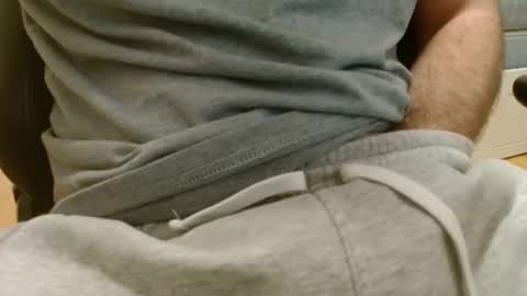 Snapshot of radrix chatting on January 8, 1:09 pm radrix online show from January 8, 1:09 pm