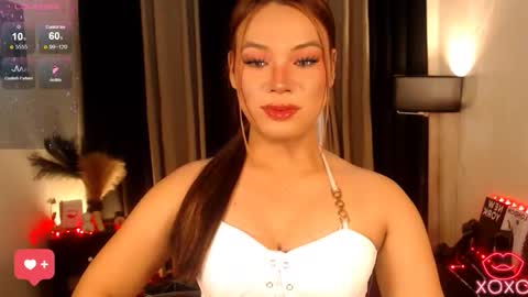 Snapshot of raeganclinton chatting on January 9, 6:49 am raeganclinton online show from January 9, 6:49 am