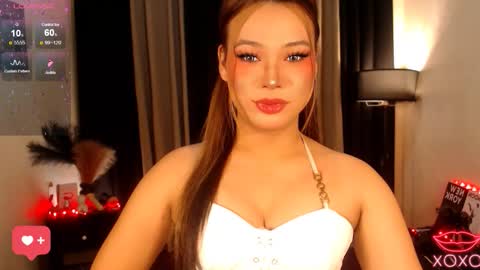 Snapshot of raeganclinton chatting on January 19, 1:31 am raeganclinton online show from January 19, 1:31 am