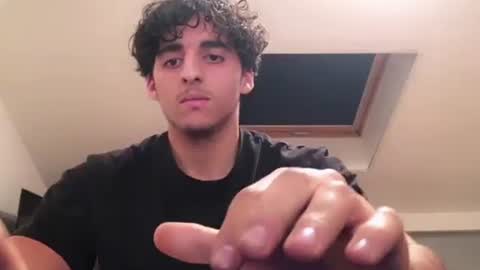 raes online show from December 9, 7:39 pm