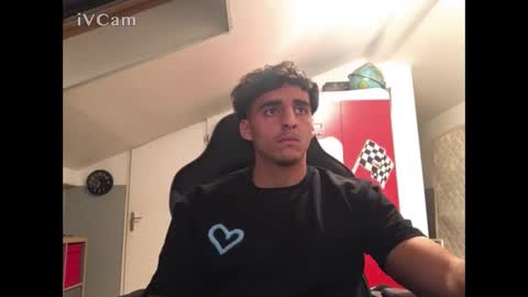 raes online show from March 4, 6:14 pm