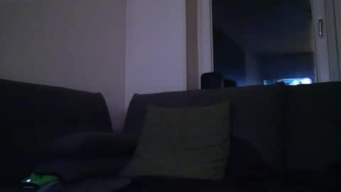 Snapshot of raffael303 chatting on February 22, 2:39 am raffael303 online show from February 22, 2:39 am