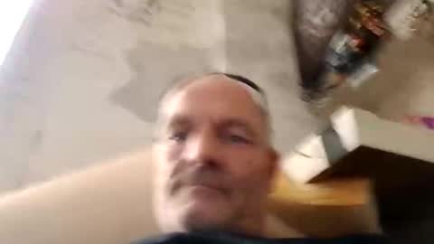 Snapshot of ragingzef69 chatting on January 15, 5:08 am Bigthickdickinvic online show from January 15, 5:08 am