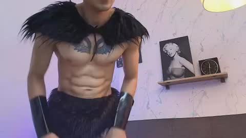 Snapshot of ragnar_valkor chatting on July 24, 4:10 am RAGNAR online show from July 24, 4:10 am