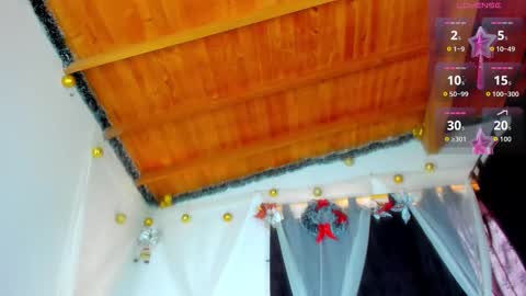 Snapshot of ragnarhot24 chatting on January 6, 5:27 pm Andres H online show from January 6, 5:27 pm