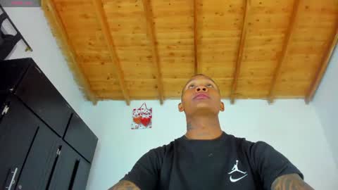 Andres H online show from June 28, 9:04 am