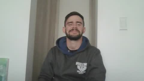 Snapshot of ragnor_vex chatting on January 6, 9:43 pm Ragnor vex online show from January 6, 9:43 pm